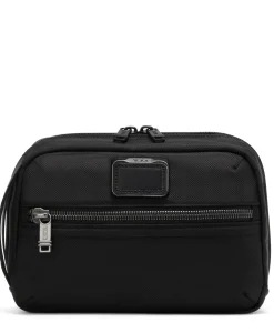 TRAVEL SET