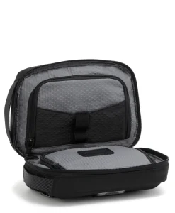 TRAVEL SET