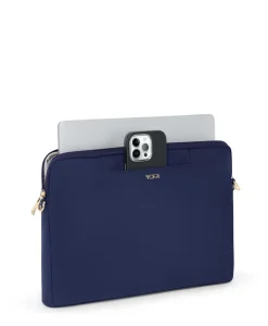 VOYAGEUR Dakota Laptop Crossbody