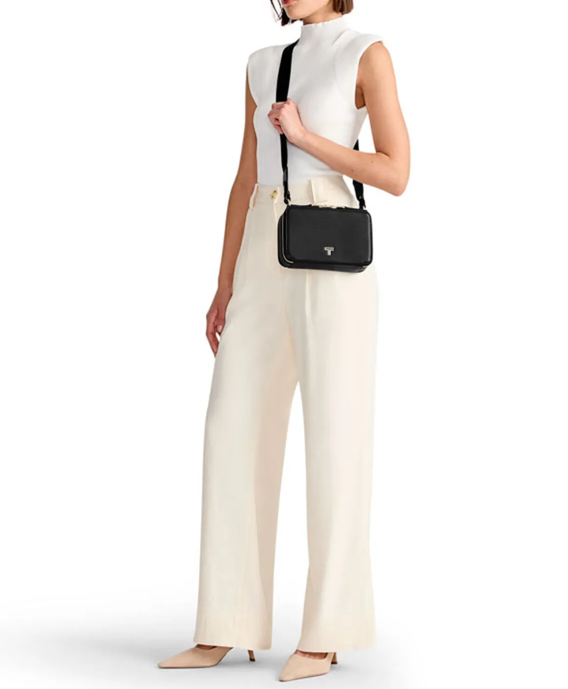 VOYAGEUR Myla Crossbody
