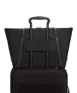 VOYAGEUR Q Tote