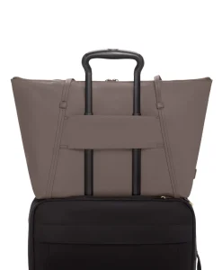 VOYAGEUR Q Tote
